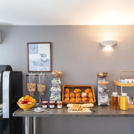 Lägenhetshotell Sejours & Affaires Annecy Le Pont Neuf Cran-Gévrier