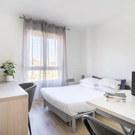 Sejours & Affaires Annecy Le Pont Neuf